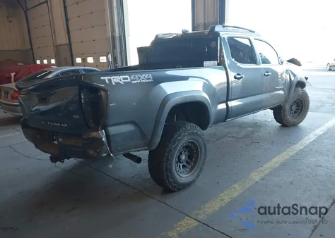 2020 Toyota Tacoma Trd Off-Road z USA, uszkodzony, nr VIN 3TMDZ5BN4LM086931